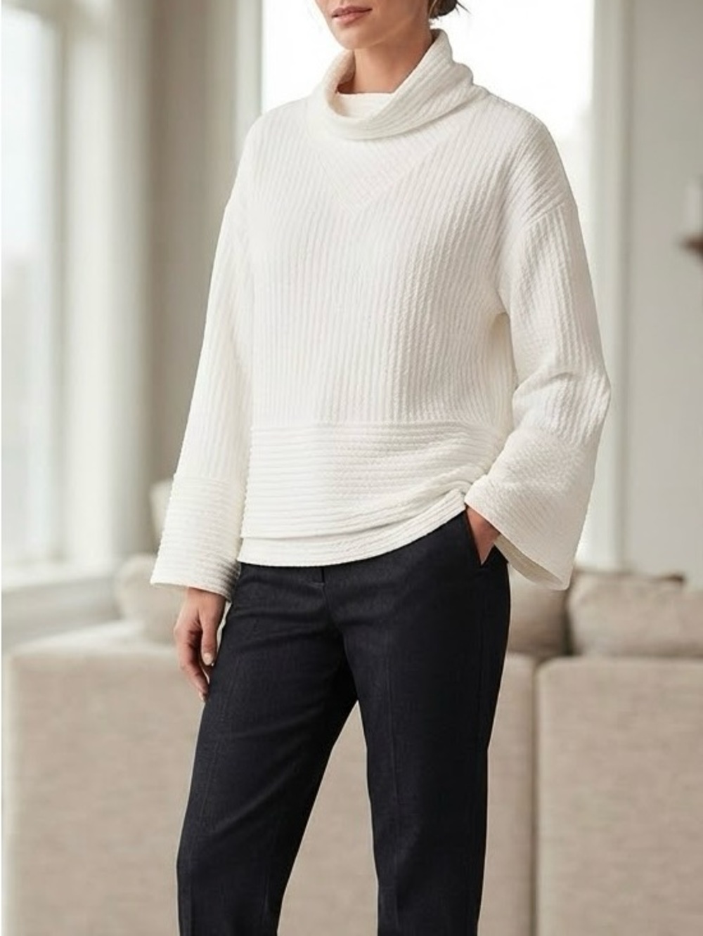 Tahari Sport Off White Ivory Ribbed Cowl Neck Bell Sleeve Sweater S⁠